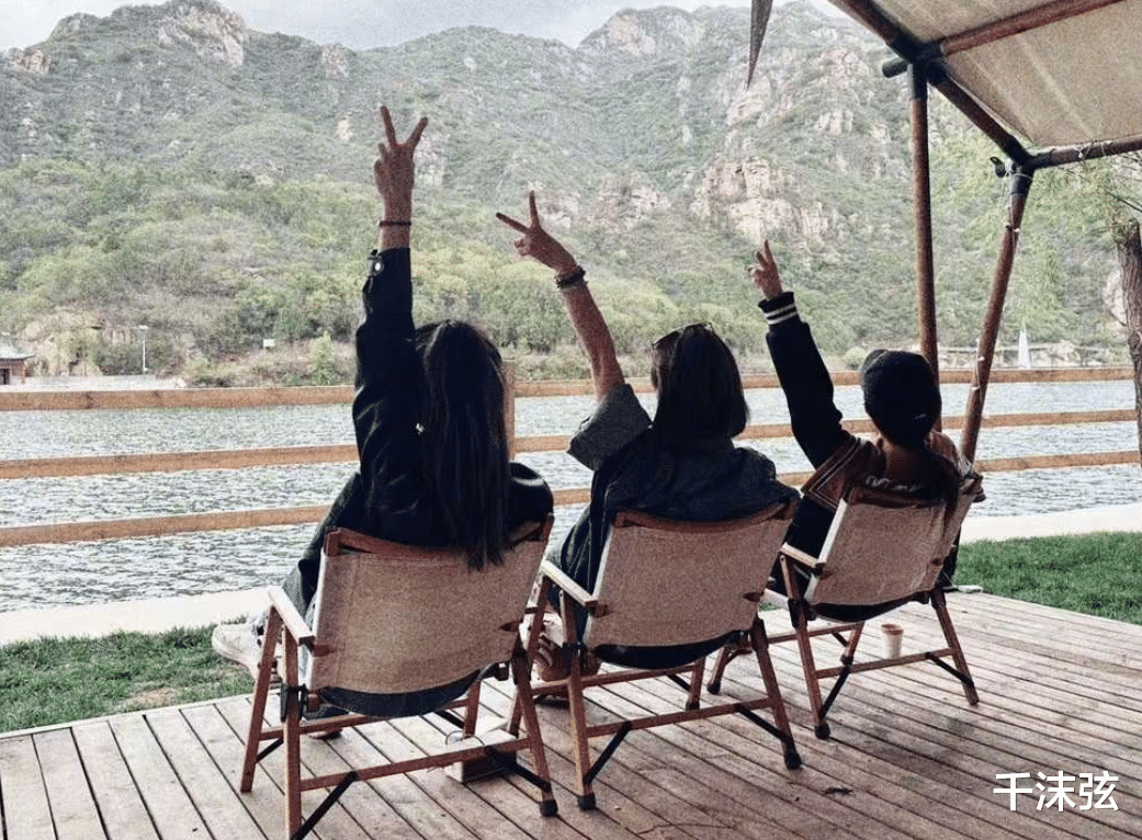 杨幂|陈妍希五一带儿子出游,晒6岁小星星正脸,与陈晓儿时神似