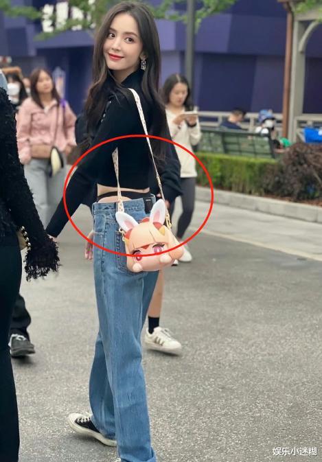 古力娜扎|辣眼睛！娜扎穿3800元低腰裤，底裤外露被嘲恶心，评论区差评一片