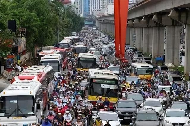 在越南,贪污6万元,无期徒刑或死刑