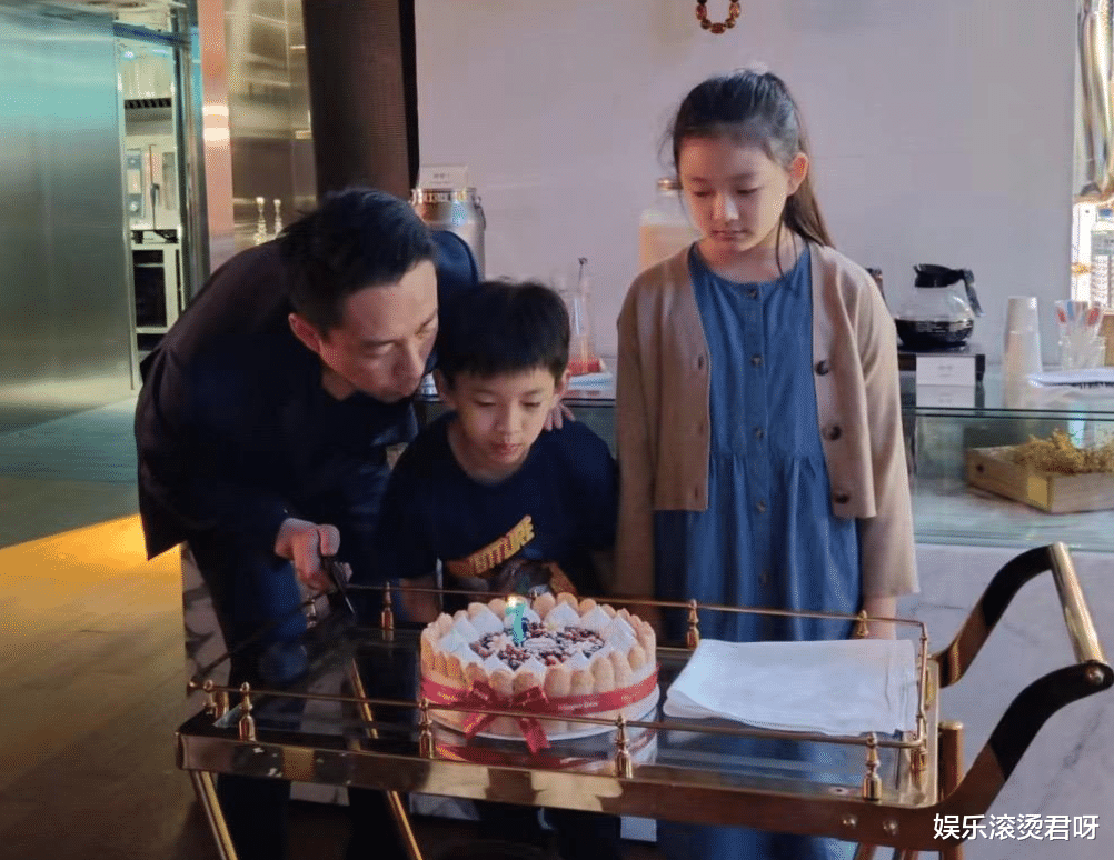 汪小菲|汪小菲赴台为儿子庆生，合影曝光女儿长相，五官遗传了谁一望而知