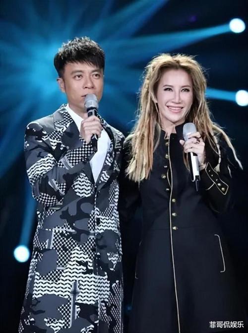 李克勤评论区一夜失控！好声音风波升温，网友热议不断