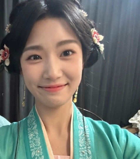 卢昱晓生图曝光,这属于诈骗了吧?