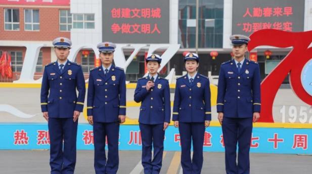 狂飙|《狂飙》配角疯狂捞金的样子,将娱乐圈的急功近利表现得淋漓尽致