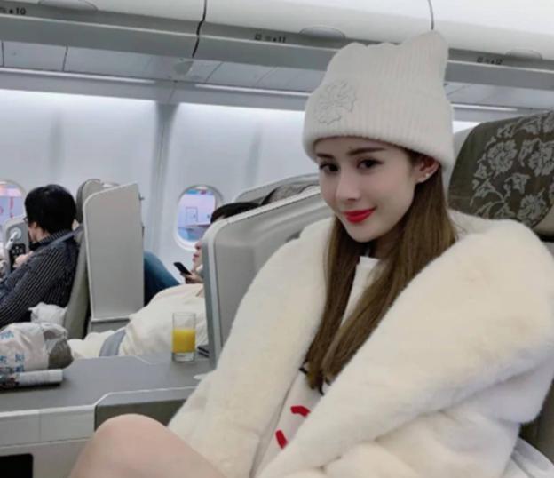 李冰冰|从洗头妹“逆袭”亿万身家的韦雪:密谋3年撬走秦奋9亿,不简单啊