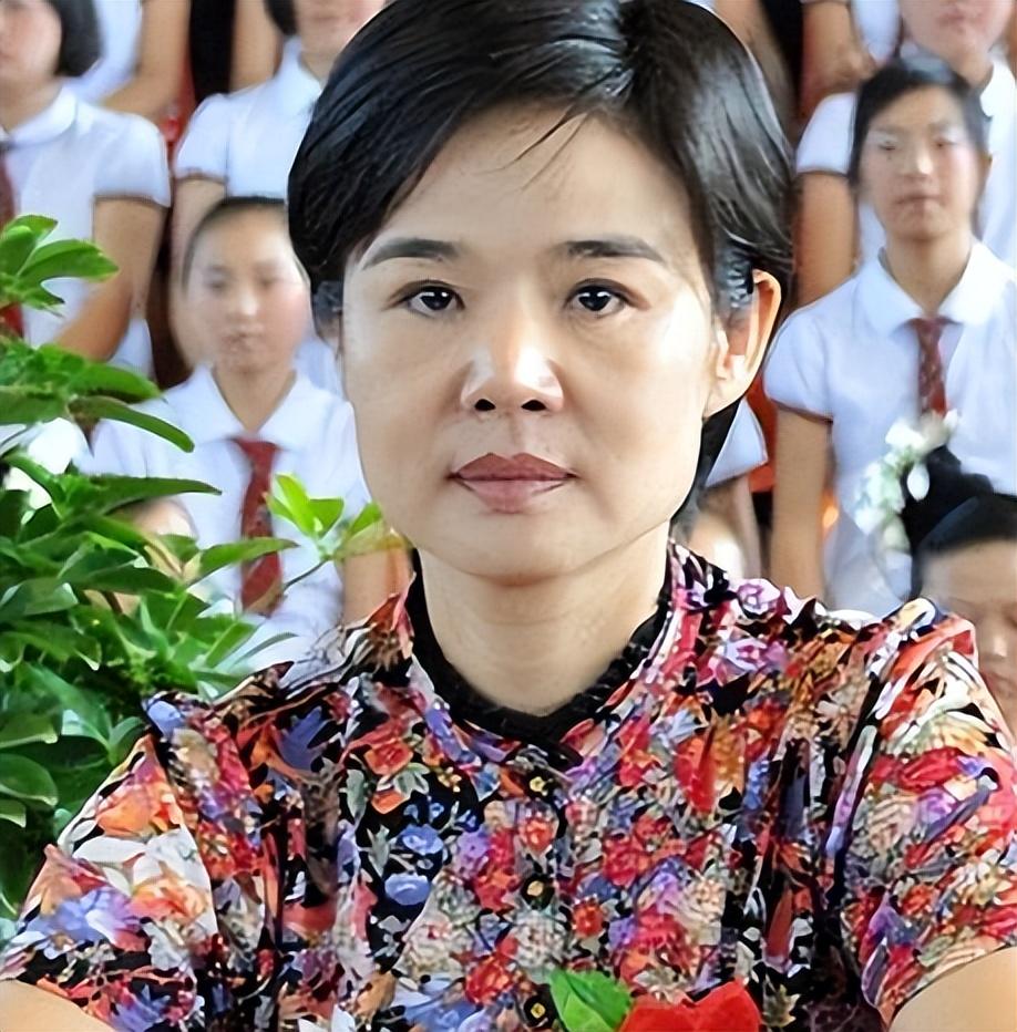 邓紫棋|又一“女老虎”落马!专挑小鲜肉陪过夜,女副市长吴丽华被查