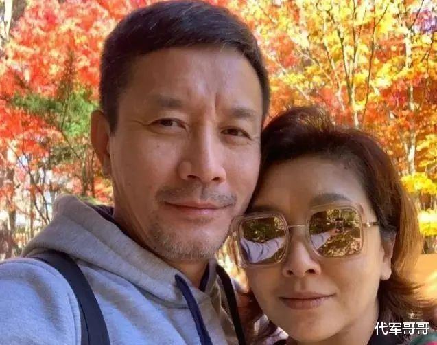 年轻时出国享受,如今回国养老,这5位明星的如意算盘打得真是响