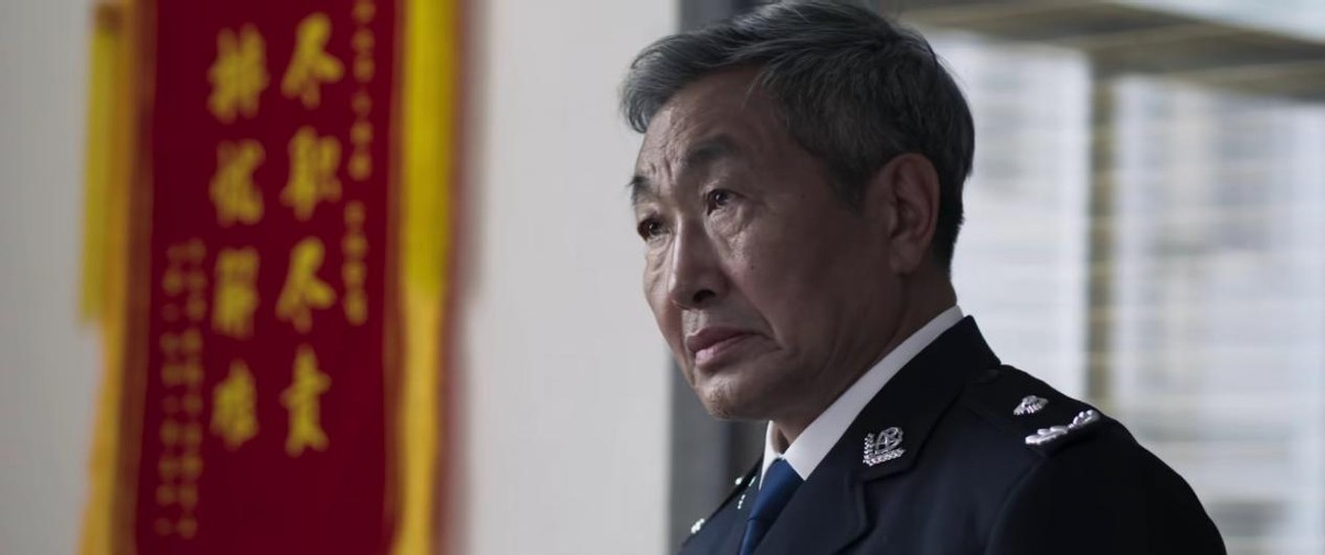 仅播4集拿下热度第一,豆瓣清一色好评,刑侦剧又甩出一部黑马剧