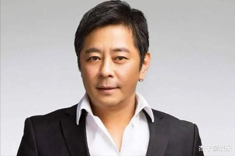 王杰：我连华晨宇是谁都不认识！凭我的资格，说一句邓紫棋怎么了