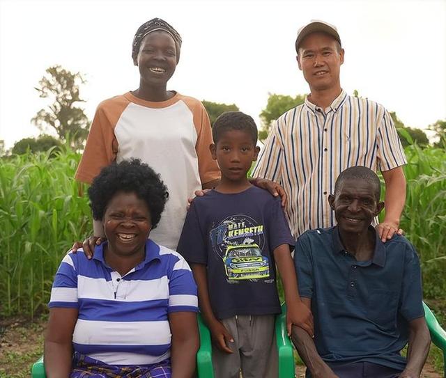 rose吴建云疑婚变,偷回中国却不归家,邻居揭露:吴子安哭着找妈