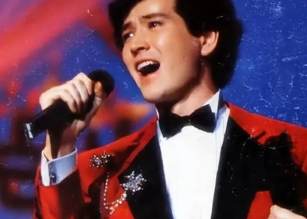 一起走进前卫狂热的初代偶像——费翔