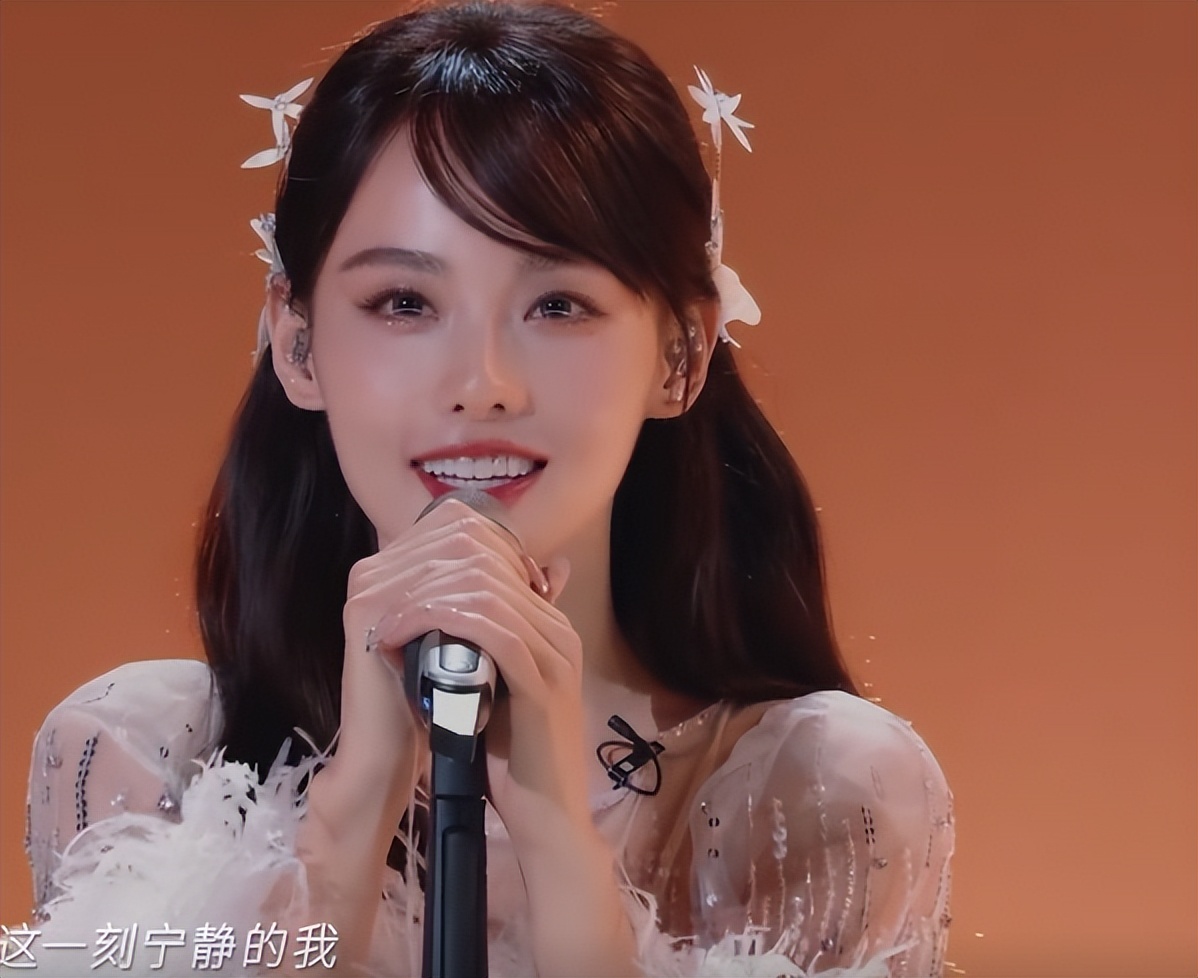 谢娜|张嘉倪成浪姐4门面担当？初舞台唱给未来的自己！强大又美好