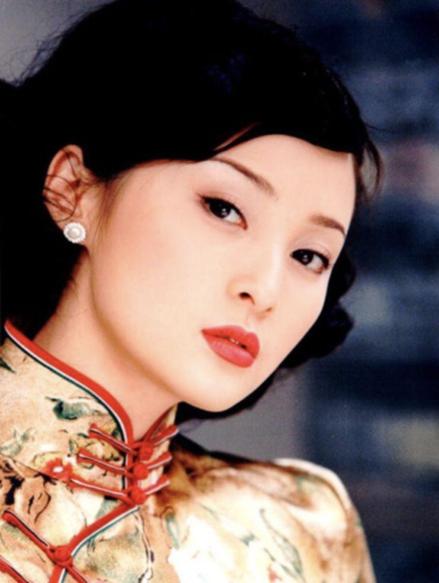 知三当三、私生活混乱！别再装了，陈建斌只是她的“接盘侠”