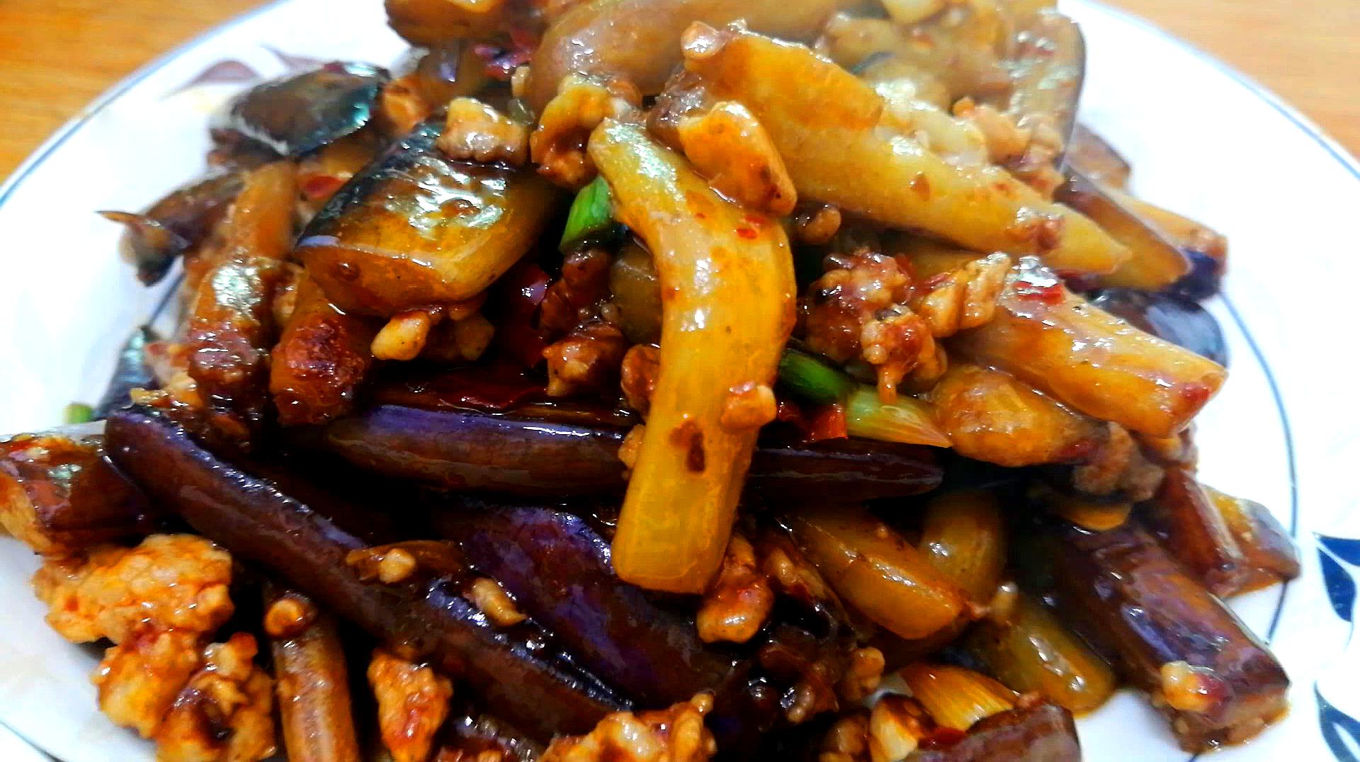 中老年若想腿脚利落，常吃5种食物，腿脚有劲精神好，越吃越年轻