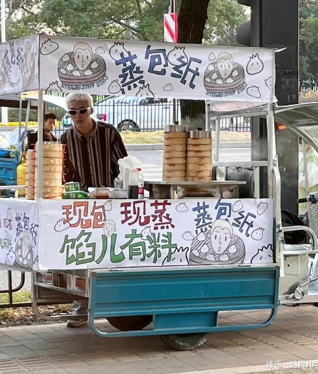 摆摊|武汉一女子失业摆摊一天卖5元，撕下了多少自由职业的“遮羞布”