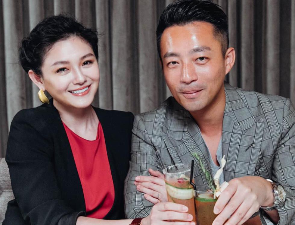 大S 大S剪短发扮嫩拍大片,嘟嘴卖萌