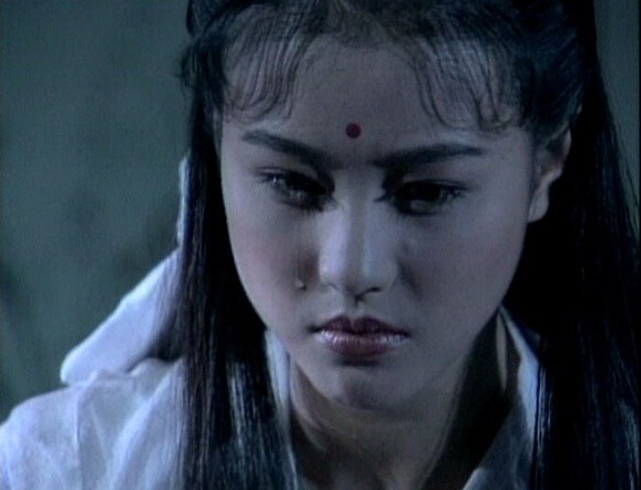 周海媚去世传言引发疯狂猜测,现实版《新闻女王》上演!