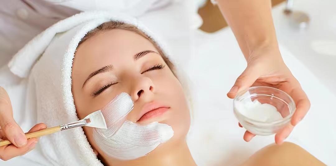 又一“女色虎”落马,沉迷色情霸占男下属,桃色绯闻满天飞!