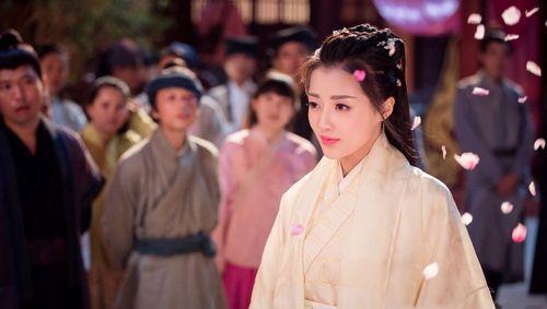 演完法官演情妇,王秀竹的戏路让人大开眼界