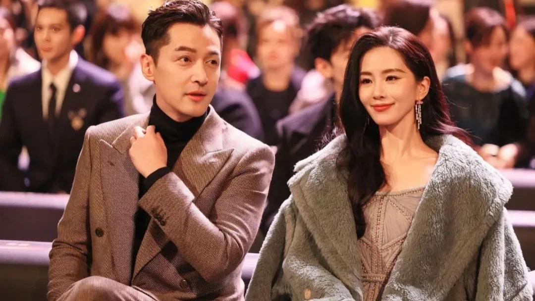 内娱这一夜，在37岁的杨幂身上看到了娱乐圈的人情世故