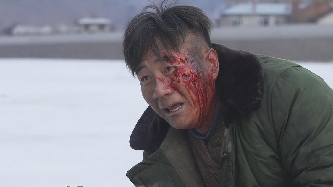 好家伙！张丰毅公安大剧开播就差评不断，观众的差评理由出奇一致