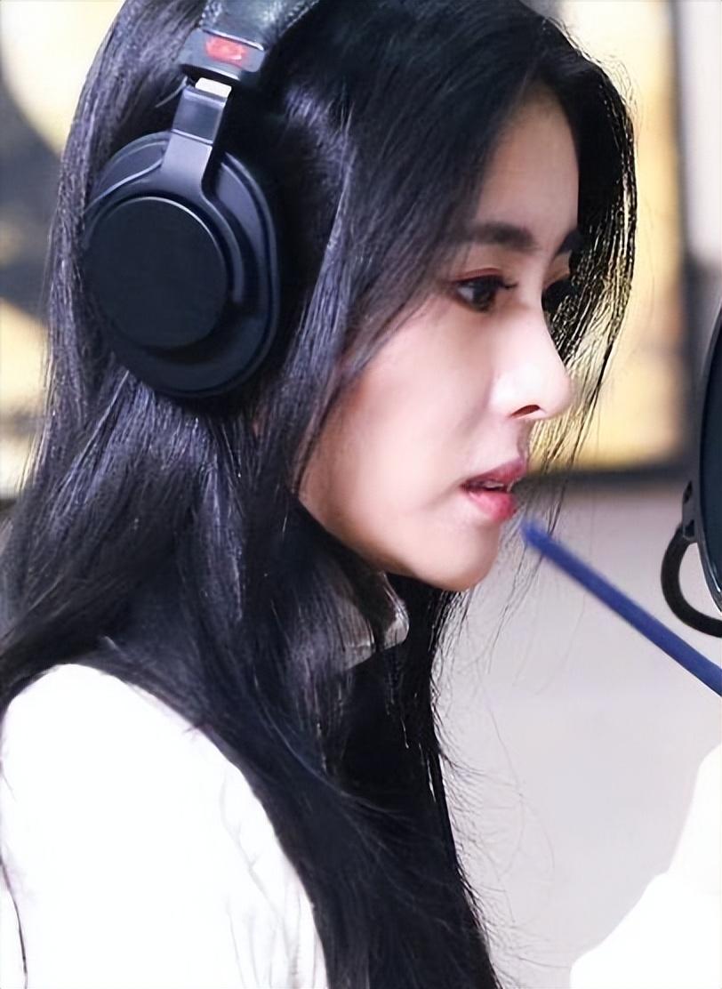 华晨宇|两张亲子鉴定，把华晨宇对张碧晨薄情寡义，体现的淋漓尽致