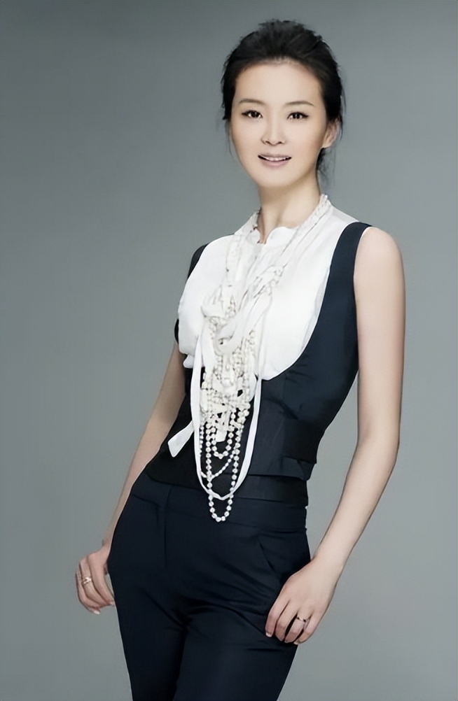 阔太王艳首播带货0成交,一瓶洗发水卖410,网友看戏吐槽太贵