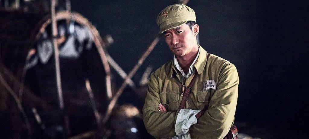 流氓相出演“伍万里”?剧版《长津湖》骂声一片,被观众要求下架