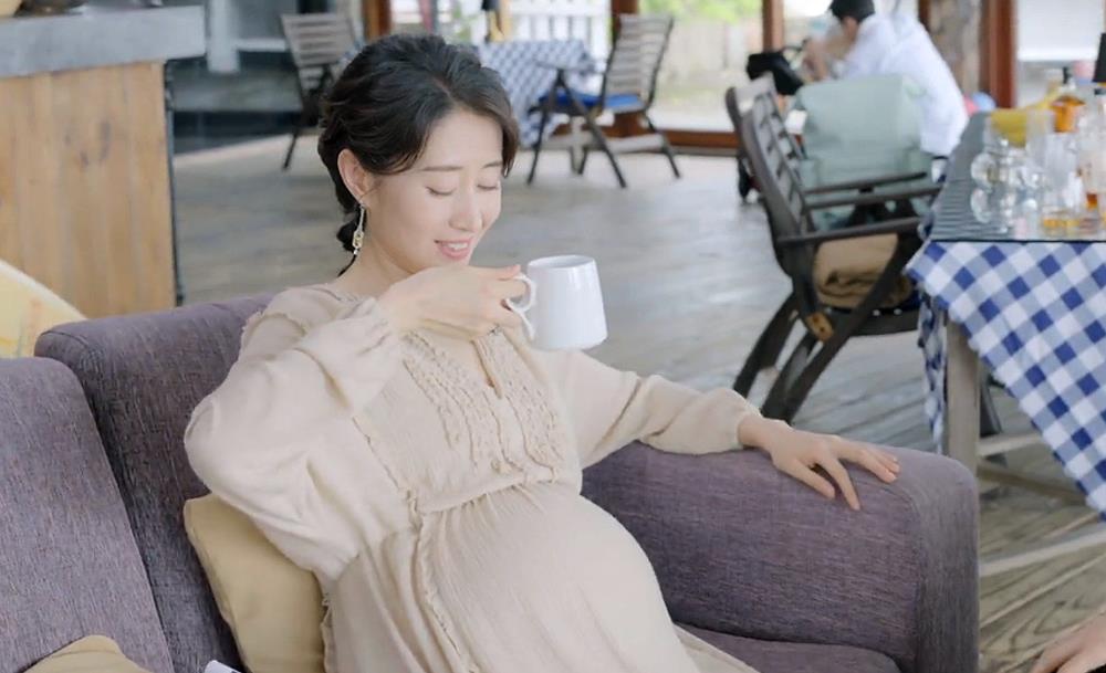 女士的品格|披着职场剧外壳，《女士的品格》大结局“孕味”十足，集体带孩子