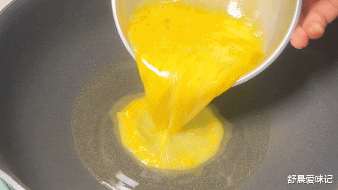 美食教程|喜欢吃长豆角,又喜欢吃面食的可以试试这道美味,既是菜又是饭呢