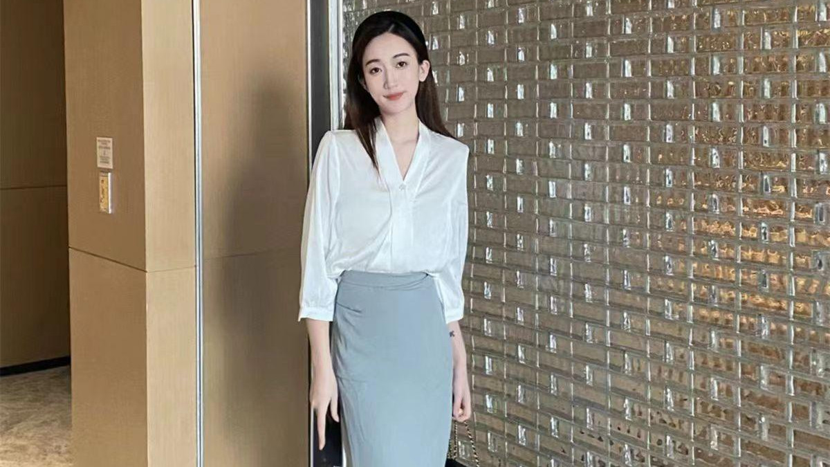 女孩|我，面试一个女生，准备30万录用她，不料发现她简历造假，放弃了