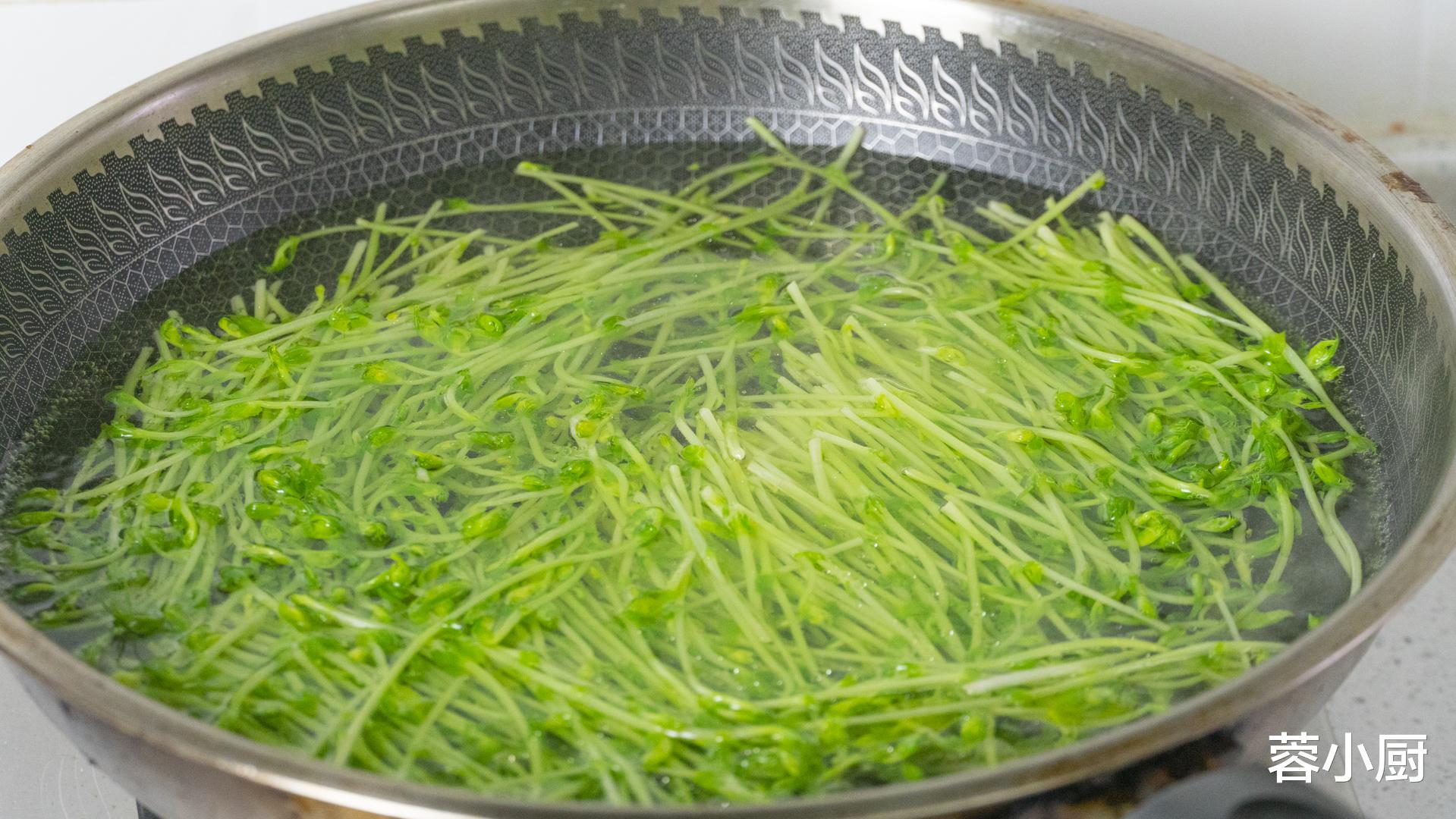 早餐|上班族早餐吃啥?解锁懒人早餐新吃法,10分钟出锅,方便又可口