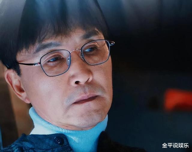 陈道明|“老戏骨”陈道明也整容？下巴又尖又翘，脸肿不自然疑似还没恢复