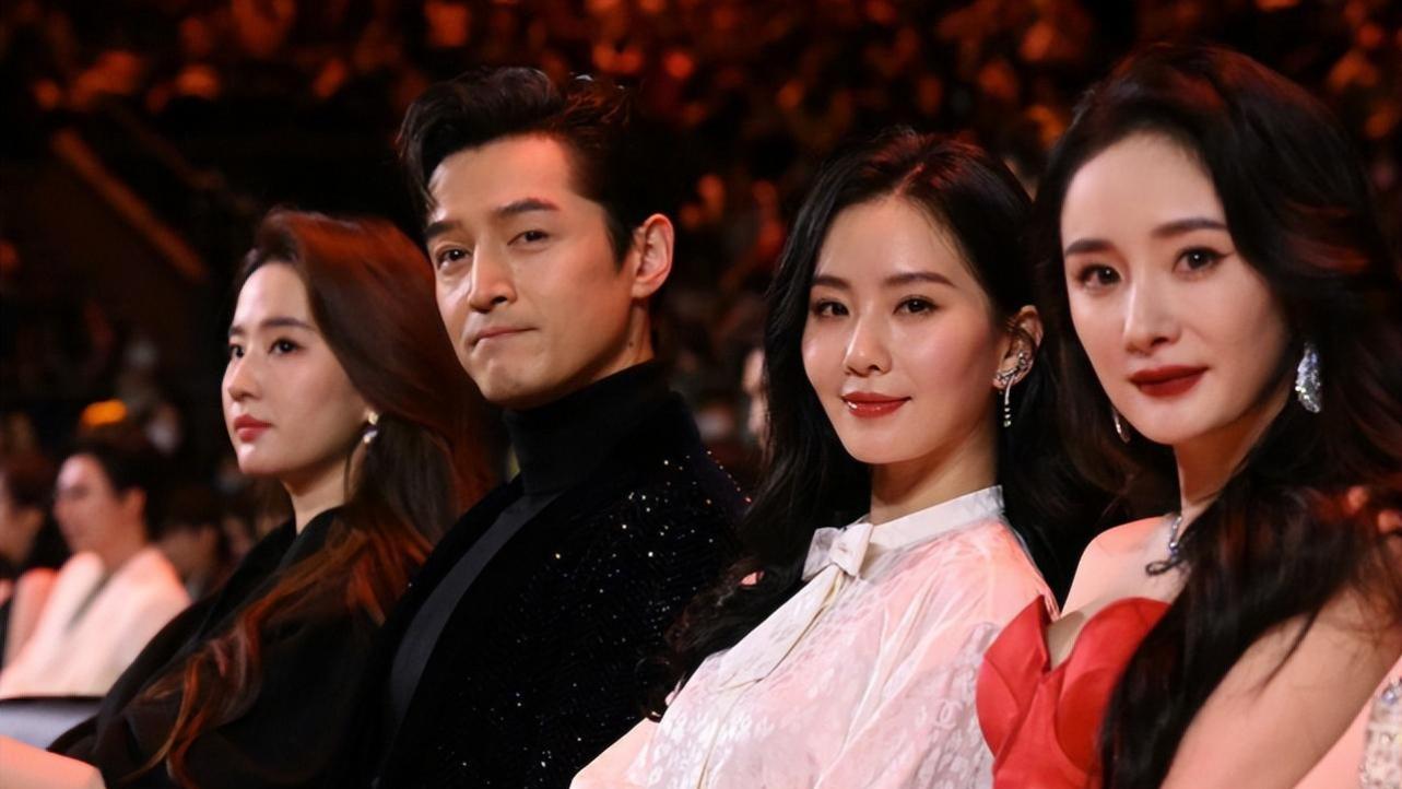 微博之夜|紧急叫停！微博之夜众星被赶，特警出动！内娱“病态”展现淋漓尽致