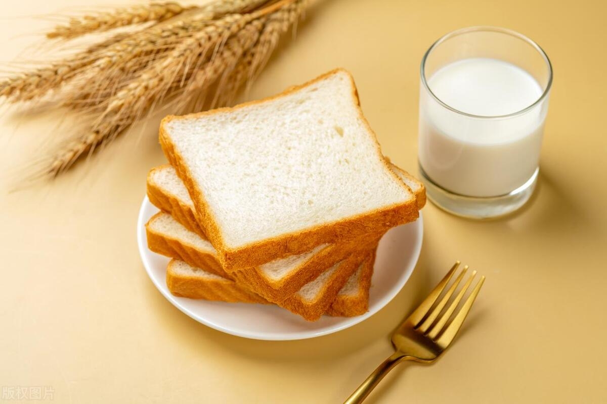 瘦子怎么增重？一天两杯牛奶，学会这样喝，轻松增肌又养颜