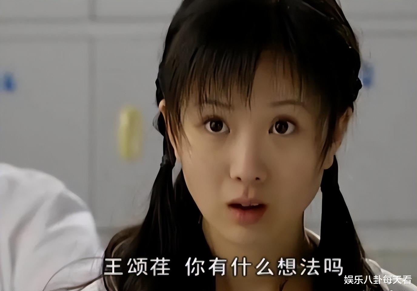 他是富二代,被蒋欣抛弃16年后,45岁终于红了,如今一家三口幸福美满