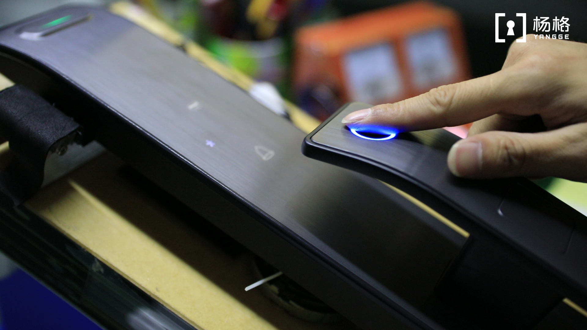 智能锁|智能锁屏幕不亮了怎么办?怎么解决呢?