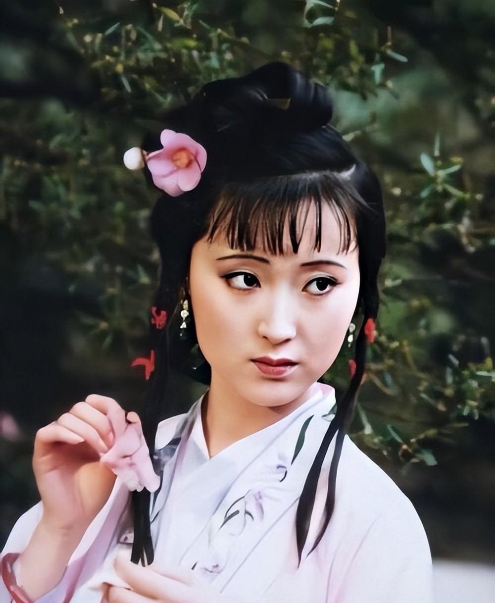 当年为什么非要找个女人演许仙?时隔12年,赵雅芝说出了当时原因