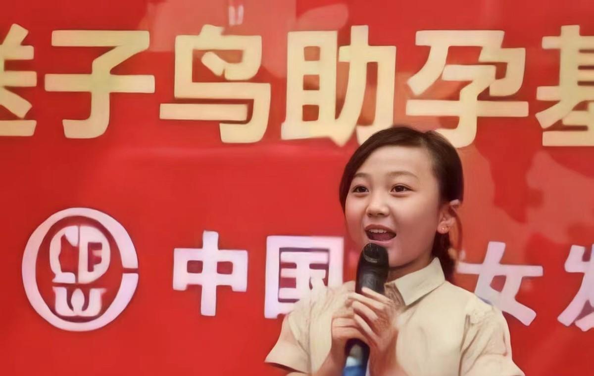 林妙可|林妙可,被揭开了她在娱圈的尴尬处境