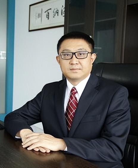 害人不浅,靠核酸造假“日入过亿”,张姗姗幕后家族曝光