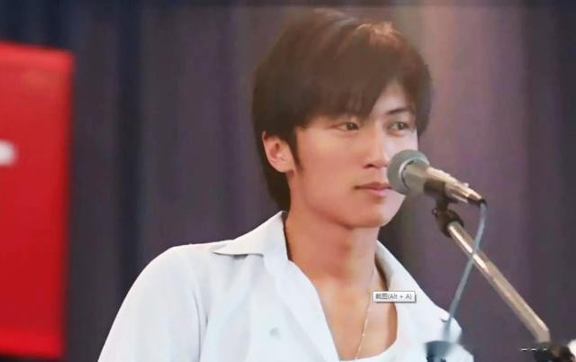 王菲谢霆锋正式分手,张柏芝孙东海秘密领证?网友:不奇怪