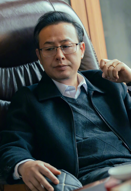 钟少雄|这一次,47岁的张颂文不再被全世界宽容!