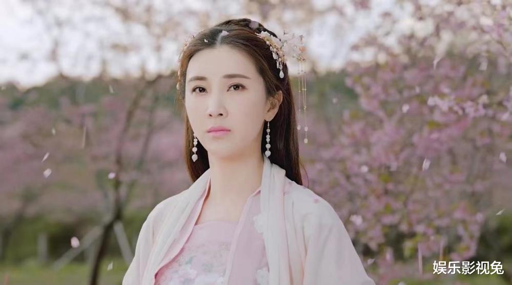 外来媳妇本地郎|《外来媳妇本地郎》46岁湛江美女伍燕，已嫁富商生子，生活幸福！