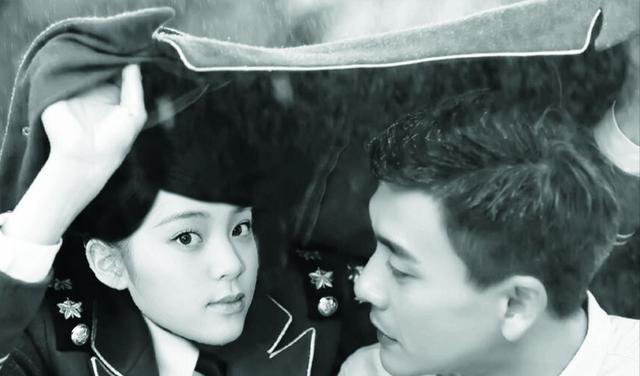 闪电侠|强吻、撩汉、乱认爸爸,这6位女星是真没有分寸感,还是耍流氓?