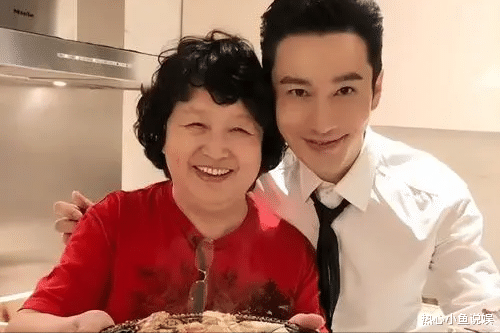 张素霞：我儿子是大明星黄晓明，他和杨颖离婚后，我和孙子最可怜