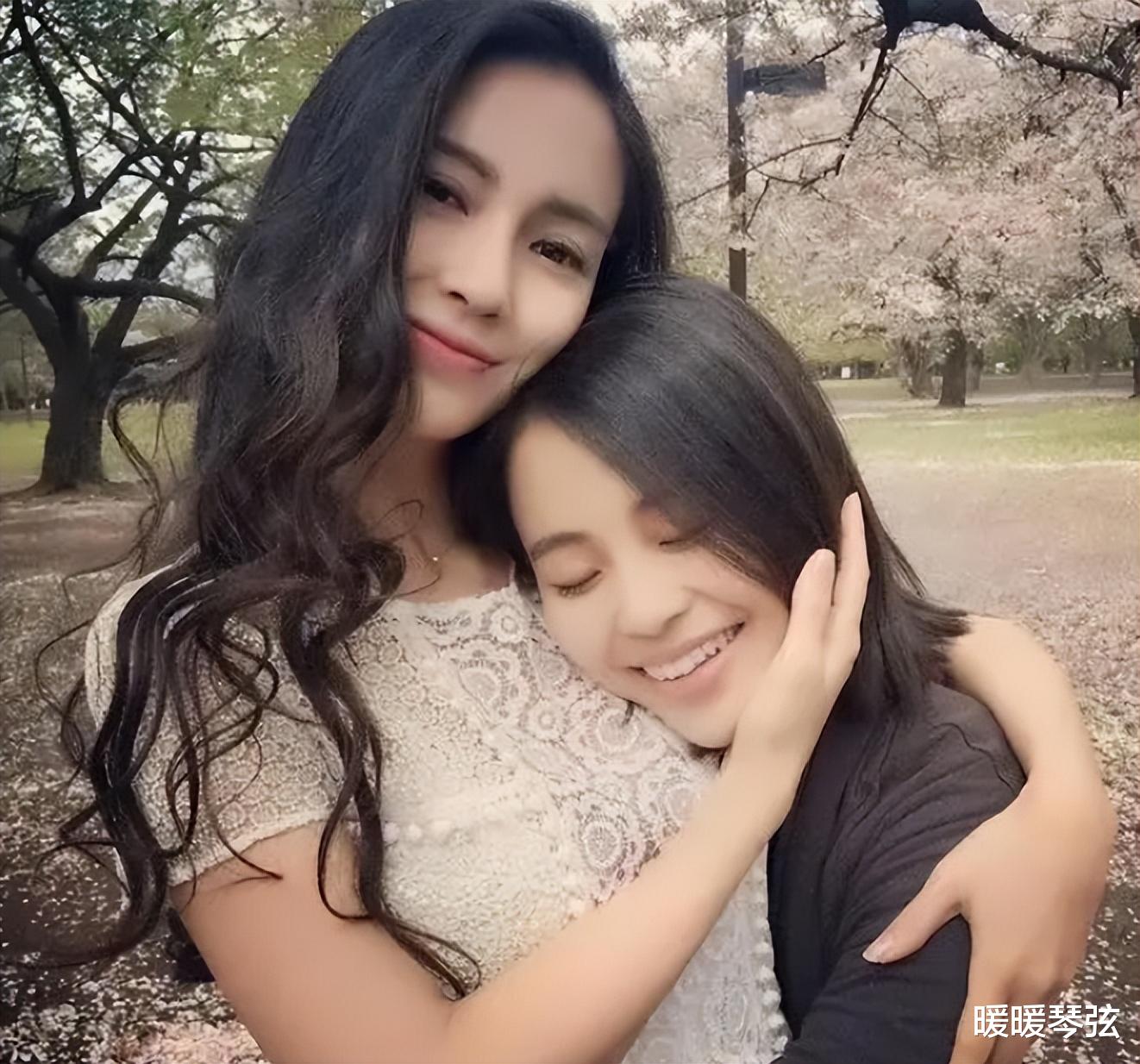 李铢衔的婚礼众星云集，沈月当伴娘，新娘漂亮大气是杨颖的闺蜜