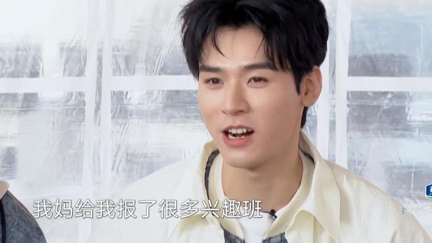严浩翔|《极限挑战》首播封神，离不开3大功臣，“贪心”的严浩翔扛大梁