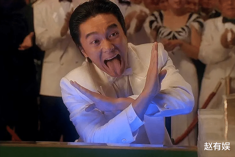 出道35年零绯闻，56岁不恋爱不结婚不生子，无父无母孑然一身