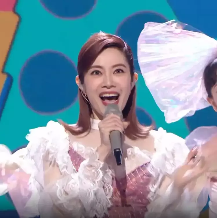 徐怀钰|徐怀钰:任贤齐春晚舞台合体,状态如少女,谁的青春记忆又回来了