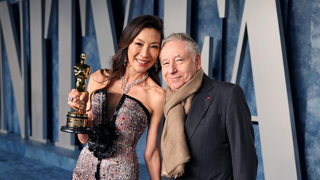 |我喜欢遇事沉稳又能快速解决问题的男人：前法拉利老板征服杨紫琼