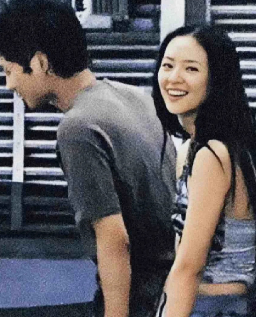 汪峰家庭背景曝光！网友直呼：难怪章子怡铁了心要嫁给他！